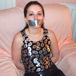 Amateur bedroom bondage